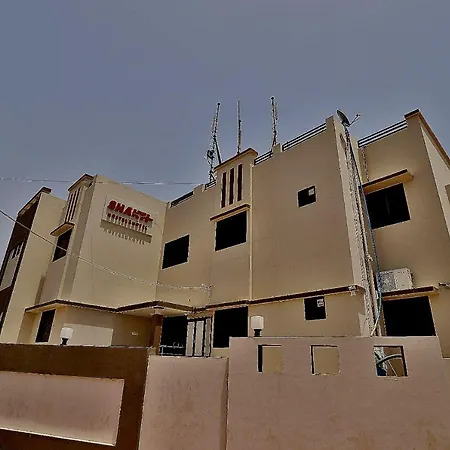 Spot On 38154 Shakti Hostel & Hotel-2